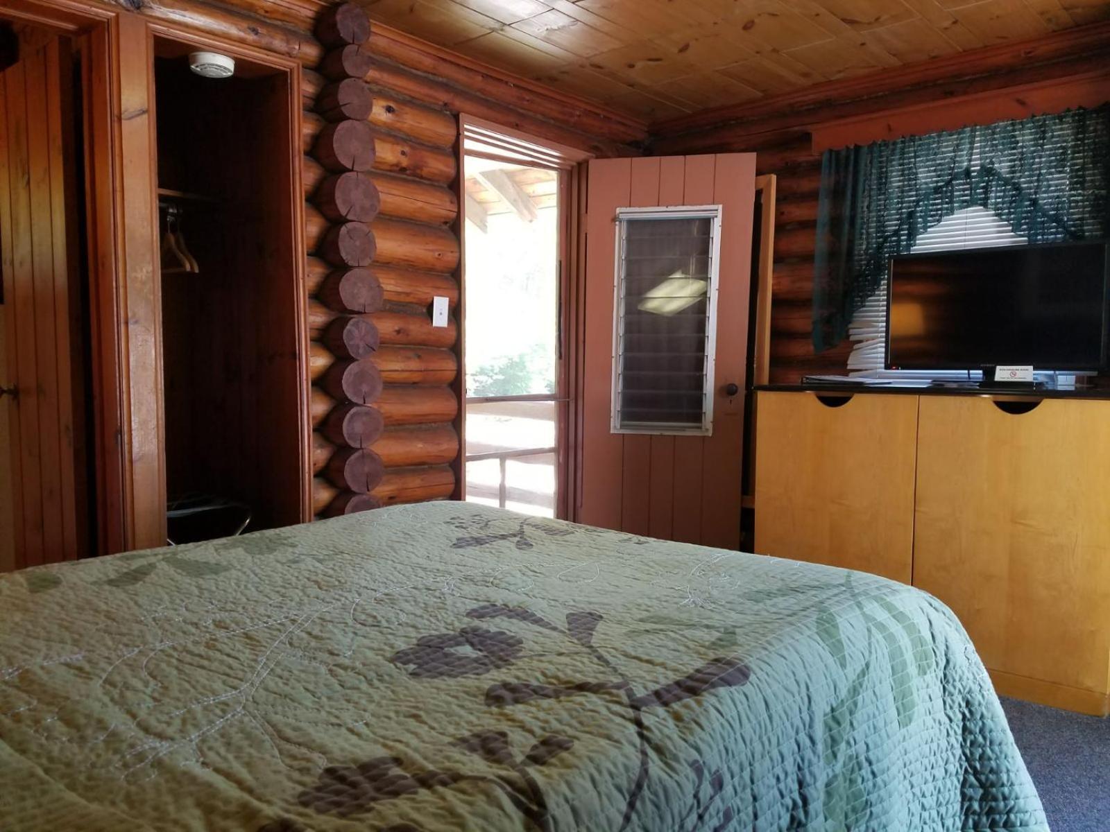 七个小矮人度假屋 - 小溪小屋 乔治湖 外观 照片